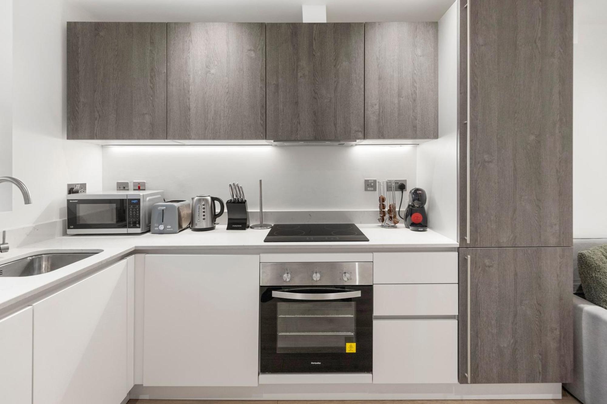 Spacious Luxury Apartment King Bed - Central Location Londyn Zewnętrze zdjęcie